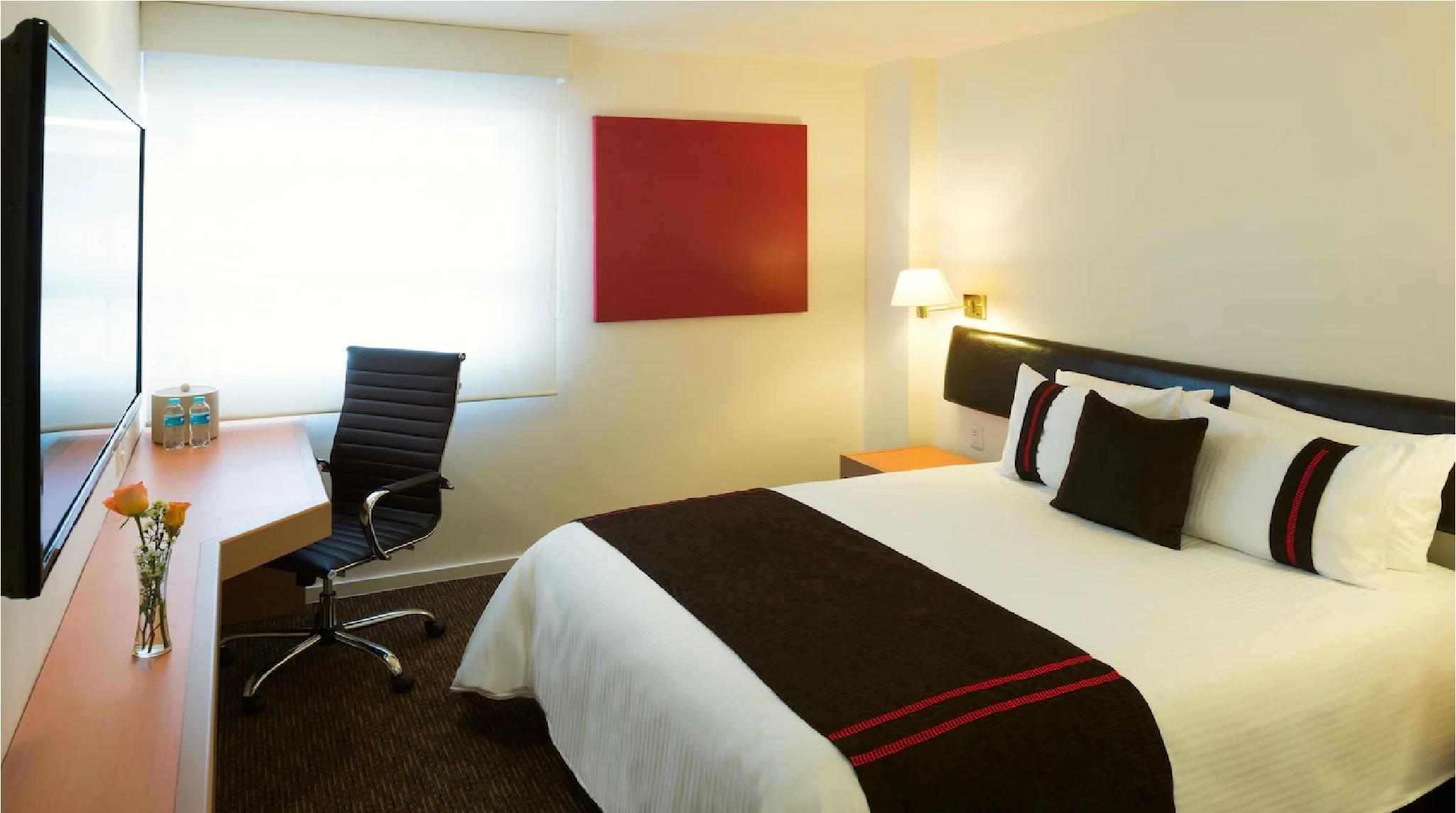 Hotel Mision Express Querétaro Esterno foto