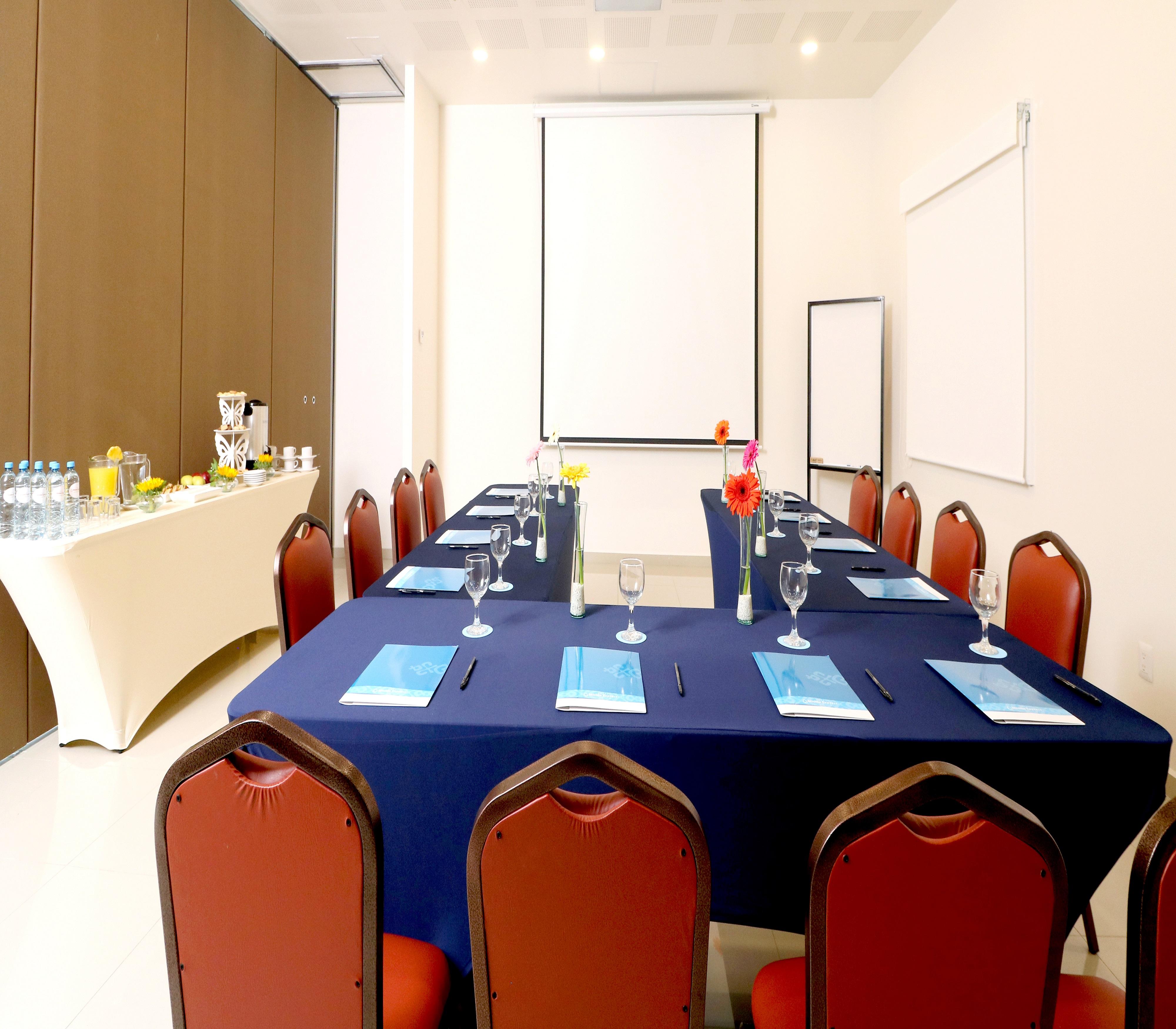 Hotel Mision Express Querétaro Esterno foto
