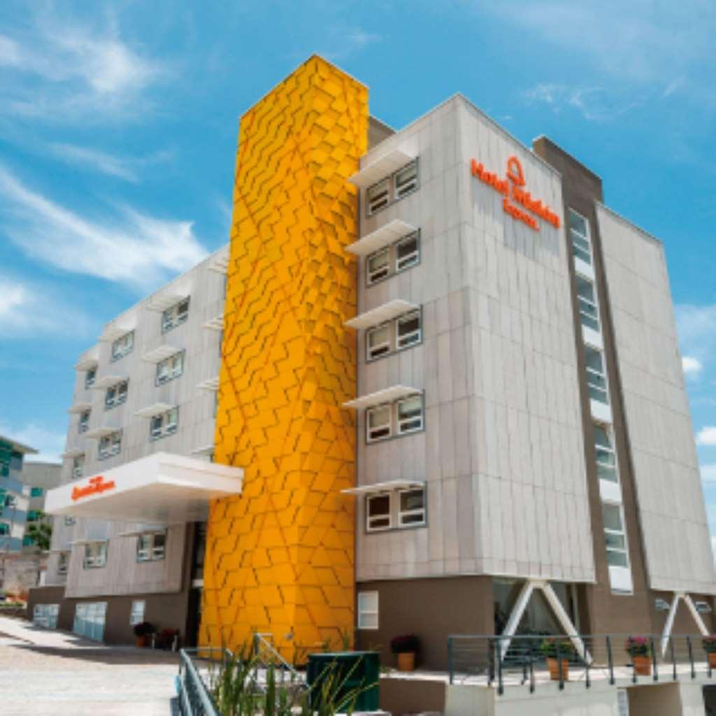 Hotel Mision Express Querétaro Esterno foto